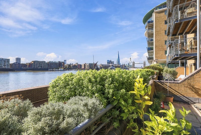 Capital Wharf, London, E1W - Picture 2
