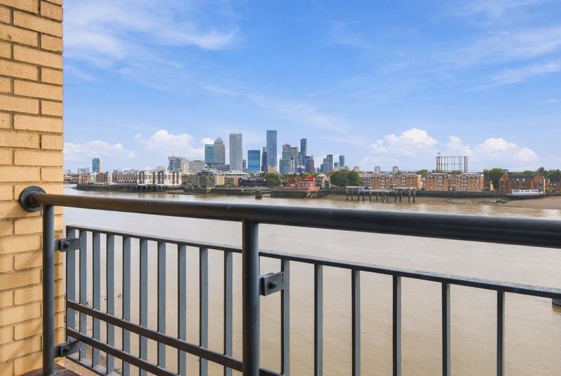 Towerside, London, E1W - Picture 20