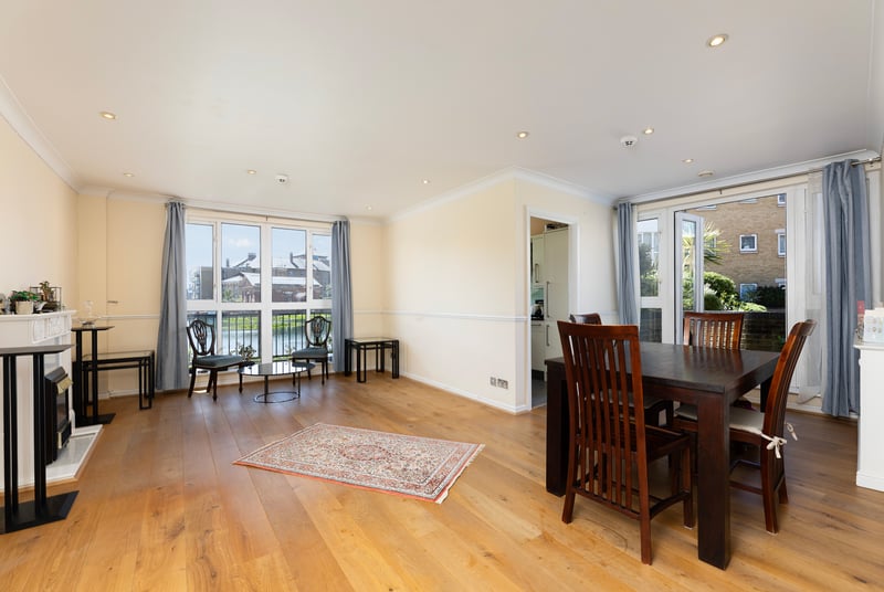 Hermitage Waterside, Wapping, London, E1W - Picture 3