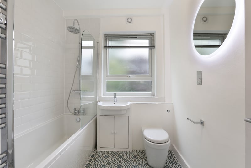 Tufnell Park Road, Islington, London, N7 - Picture 8