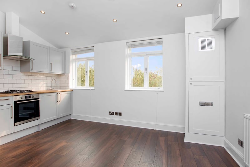 Mackenzie Road, Islington, London, N7 - Picture 4