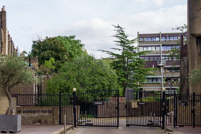 St. Georges Fields, Hyde Park, London, W2 - Picture 9
