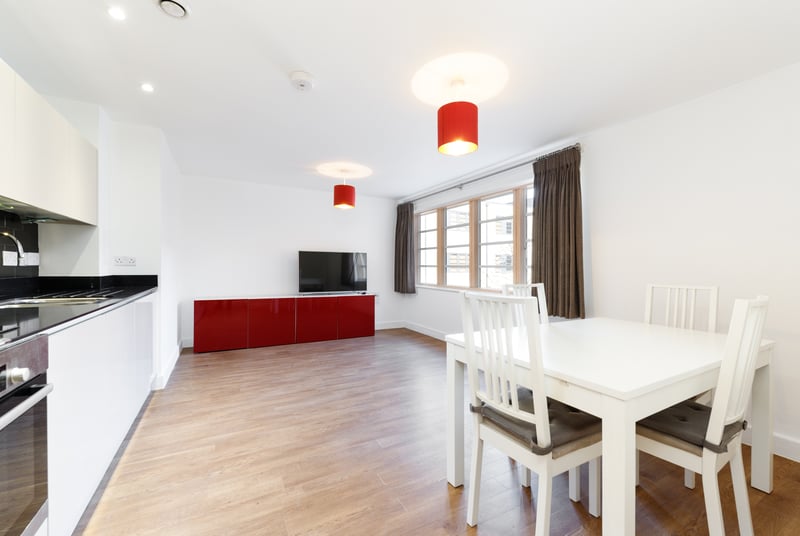 Mildmay Avenue, London, N1 - Picture 1