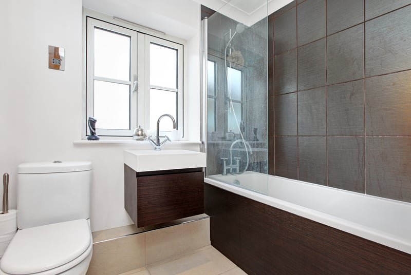 Moore Court, Islington, London, N1 - Picture 4