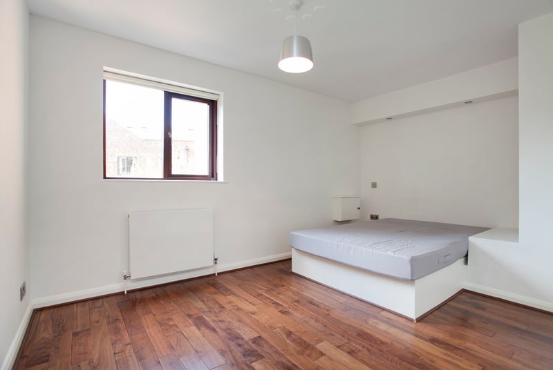 Prospect Place, Wapping, London, E1W - Picture 4