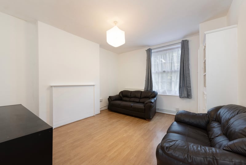 Edgar Road, Bow, London, E3 - Picture 1