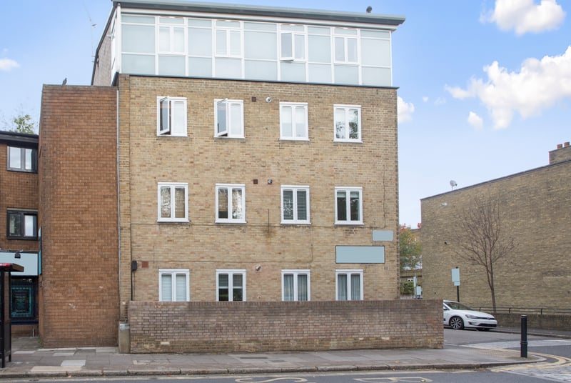 Mackenzie Road, Islington, London, N7 - Picture 7