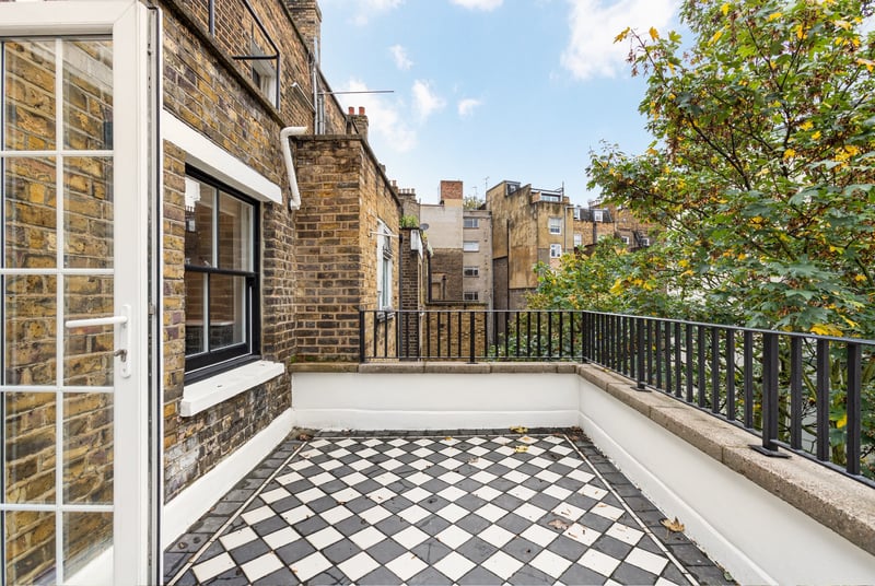 1 Collingham Road, Earls Court, London, SW5 - Picture 3