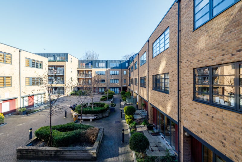Mildmay Avenue, London, N1 - Picture 10