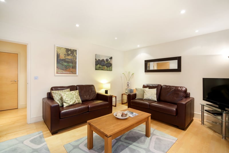Cayenne Court, Shad Thames, London, SE1 - Picture 5