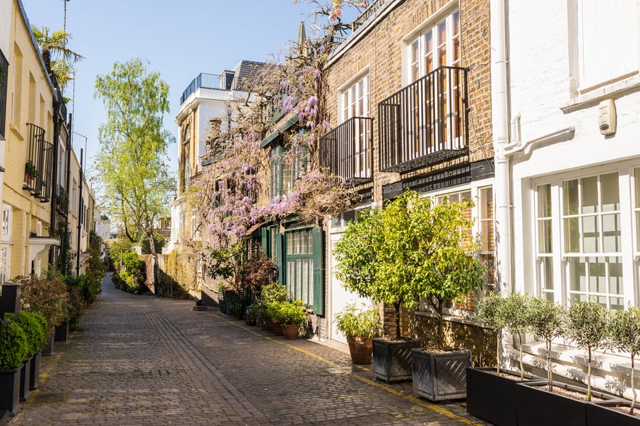 A small mews with cobbled footpath